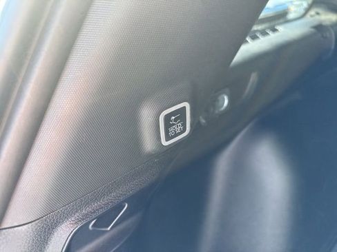 Certified 2024 Jeep Grand Cherokee Limited w/ Luxury Tech Group II image 18