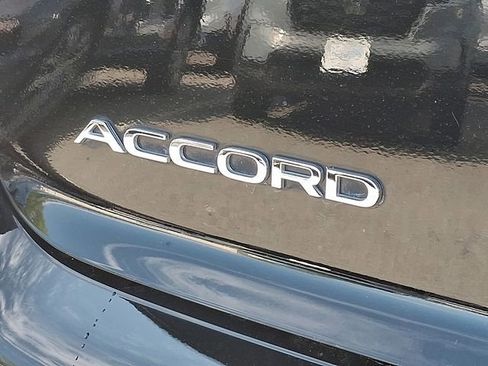 Used 2025 Honda Accord Sport image 29