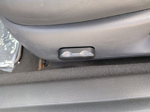 Used 2002 Ford Thunderbird RWD image 15
