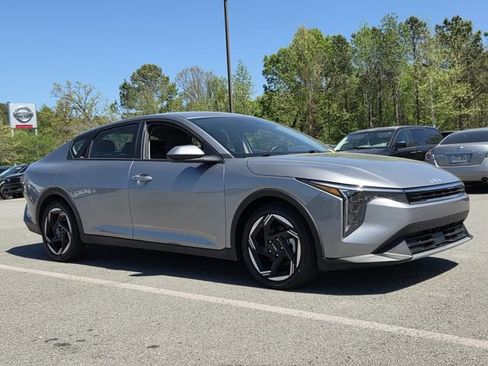 Used 2025 Kia K4 EX FWD image 4