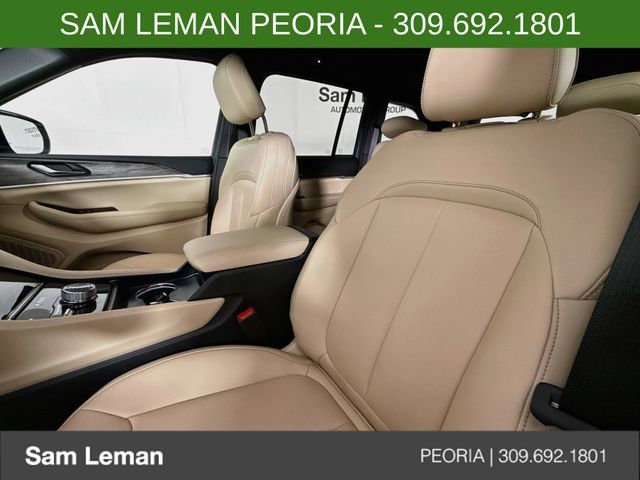 New 2027 Jeep Grand Cherokee Limited AWD/4WD image 20
