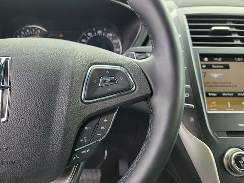 Used 2019 Lincoln MKC Select w/ Select Plus Package image 24