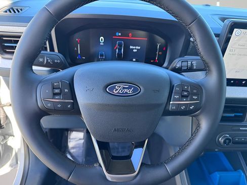 New 2026 Ford Maverick XLT w/ XLT Luxury Package FWD image 20
