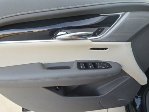 New 2025 Cadillac XT6 Premium Luxury w/ Technology Package image 13