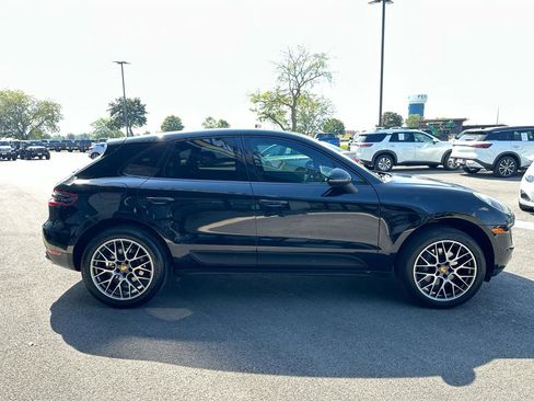 Used 2017 Porsche Macan image 8