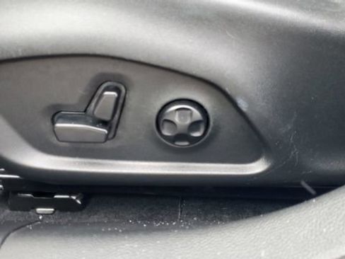 Certified 2019 Jeep Compass Limited image 7