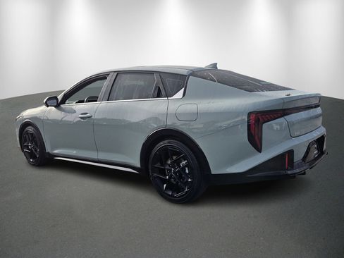 Used 2025 Kia K4 GT-Line Turbo image 5