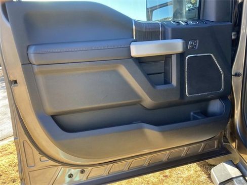 Used 2020 Ford F350 Lariat w/ Lariat Ultimate Package image 16