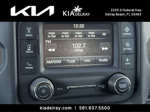 Used 2018 Jeep Wrangler Sport AWD/4WD image 19
