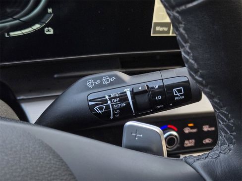 Used 2024 Kia Sportage EX w/ EX Premium Package image 25