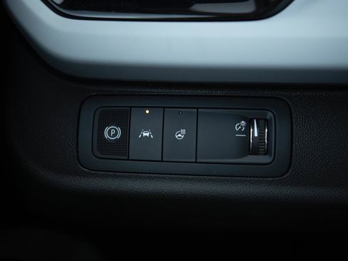 New 2027 Chevrolet Bolt RS w/ Technology Package FWD image 20