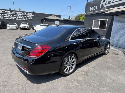 Used 2020 Mercedes-Benz S 560 Sedan image 34