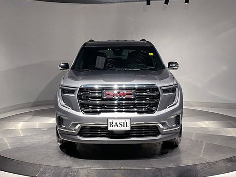 Used 2025 GMC Acadia Elevation image 9