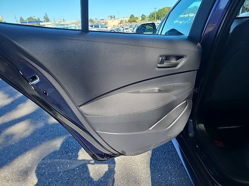Used 2022 Toyota Corolla LE image 33