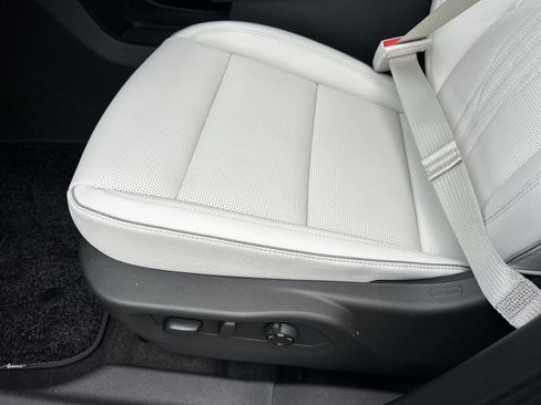 New 2026 Buick Envision Avenir AWD/4WD image 21
