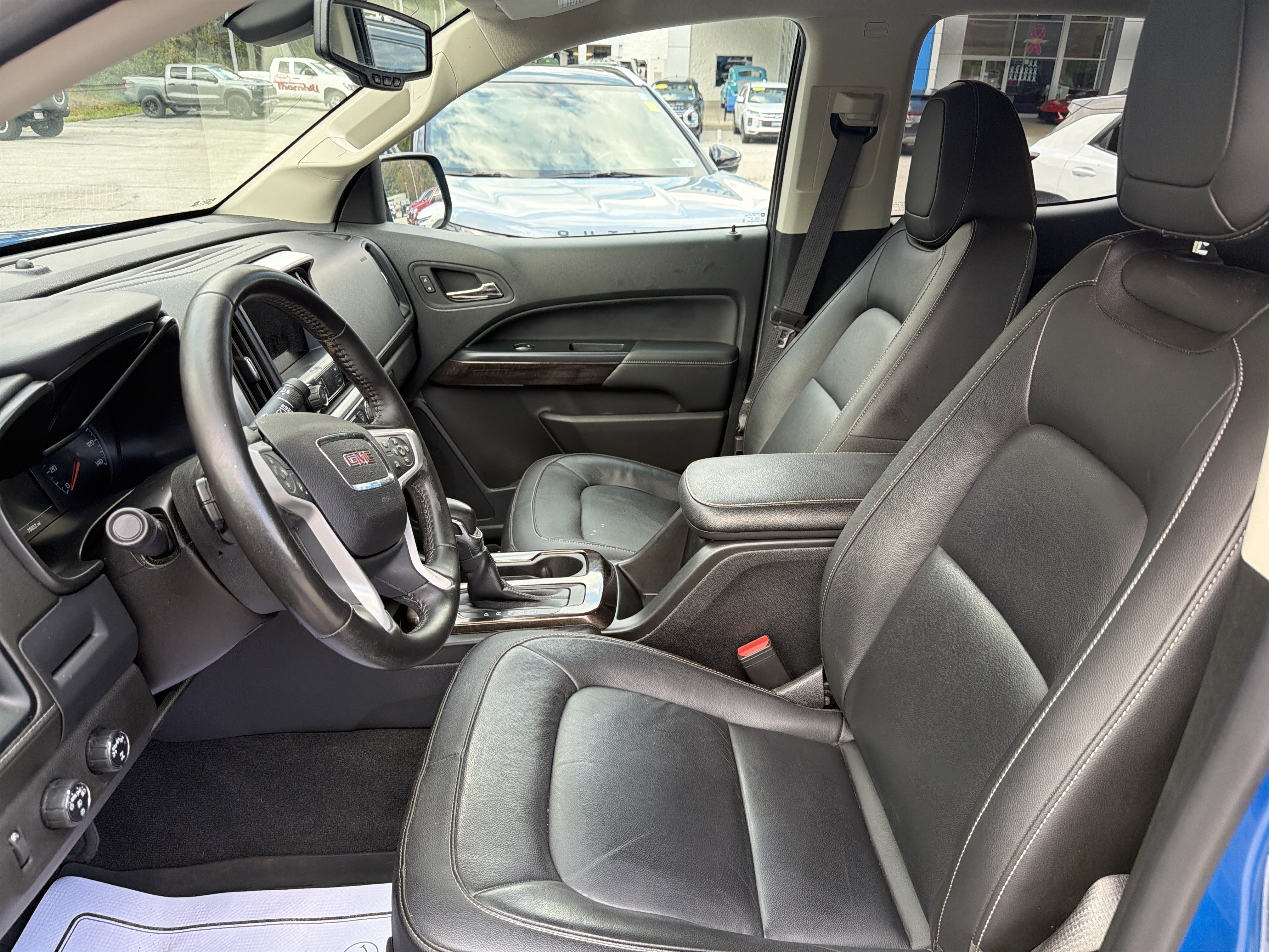 Used 2022 GMC Canyon Elevation w/ Elevation Premium Package AWD/4WD image 14