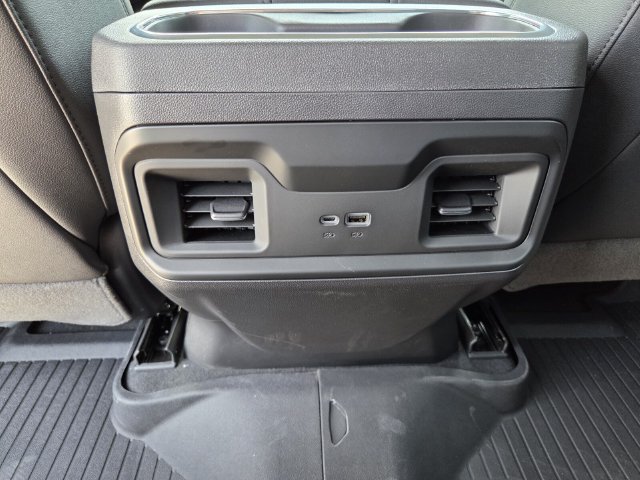 Used 2026 Chevrolet Silverado 1500 LT Trail Boss w/ Convenience Package II AWD/4WD image 18
