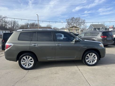 Used 2010 Toyota Highlander Limited image 6