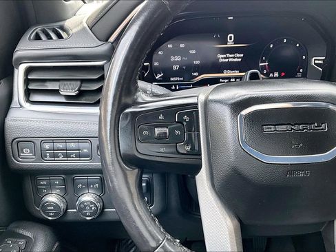 Used 2024 GMC Yukon Denali w/ Denali Reserve Package AWD/4WD image 26