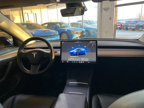 Used 2023 Tesla Model 3 Standard Range image 25