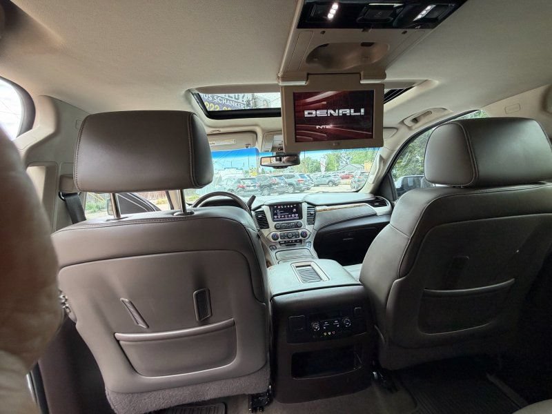 Used 2016 GMC Yukon Denali w/ Open Road Package AWD/4WD image 16