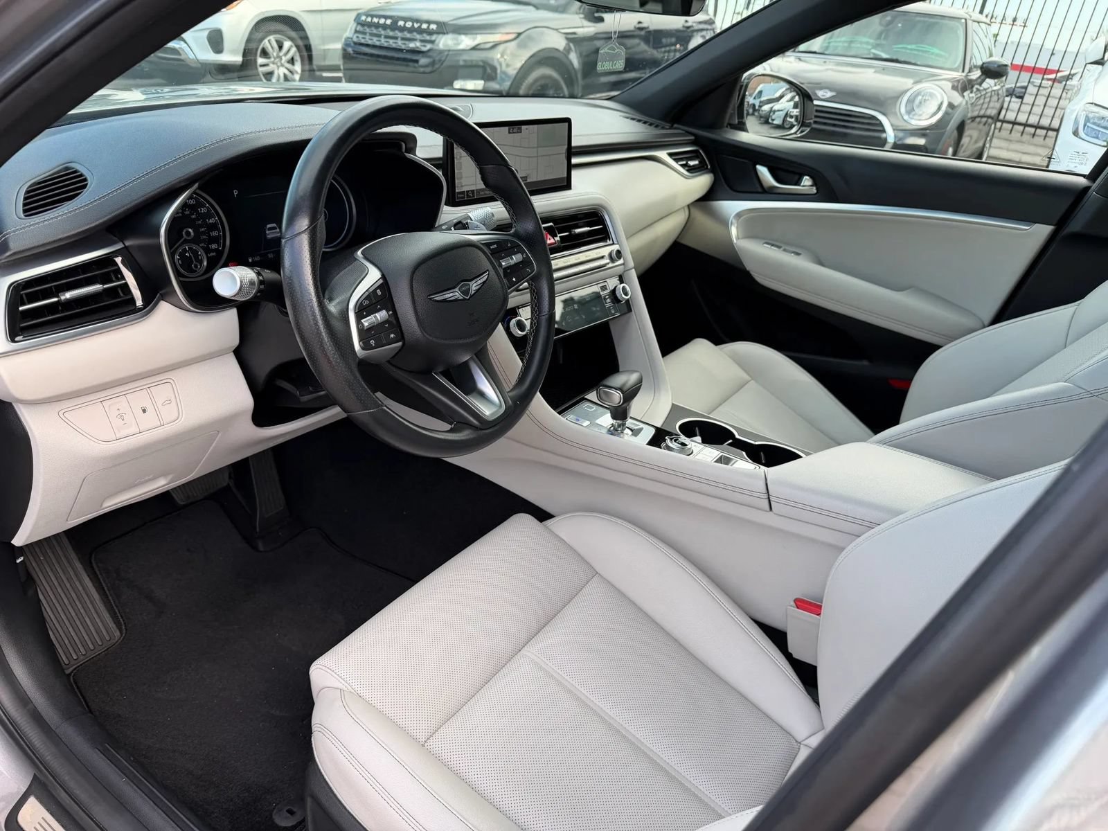 Used 2024 Genesis G70 2.5T RWD image 10