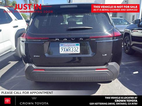 Used 2026 Toyota RAV4 LE FWD image 5