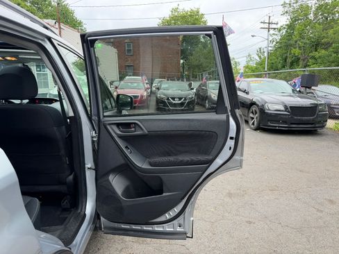 Used 2015 Subaru Forester 2.5i Premium w/ Popular Package #1 AWD/4WD image 33