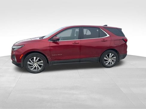 Used 2023 Chevrolet Equinox LT image 24