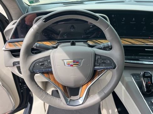 Used 2023 Cadillac Escalade ESV Premium Luxury Platinum RWD image 53