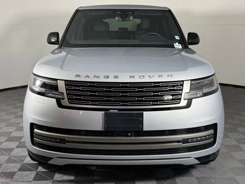 New 2025 Land Rover Range Rover SE image 11