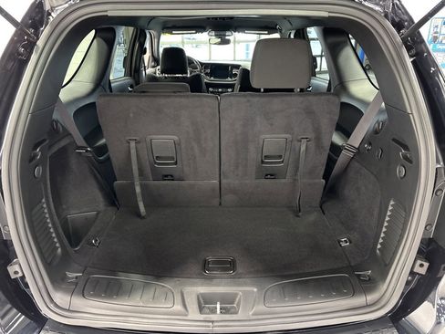 Used 2024 Dodge Durango SXT w/ 3rd Row Seating Group image 36