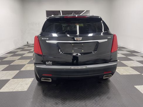 Used 2017 Cadillac XT5 Luxury w/ Driver Awareness Package image 3