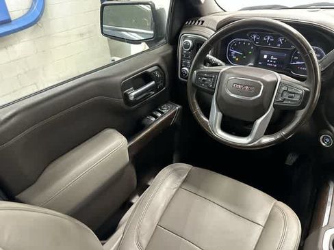 Used 2019 GMC Sierra 1500 SLT w/ SLT Premium Plus Package AWD/4WD image 12