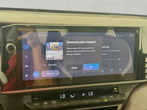 Used 2026 Toyota Camry SE w/ Multimedia Upgrade Package FWD image 15