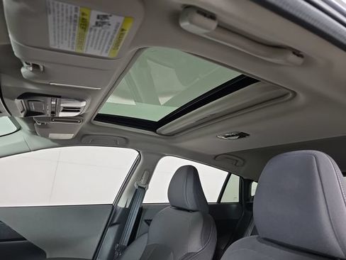 Certified 2026 Subaru Crosstrek 2.5i Premium AWD/4WD image 25