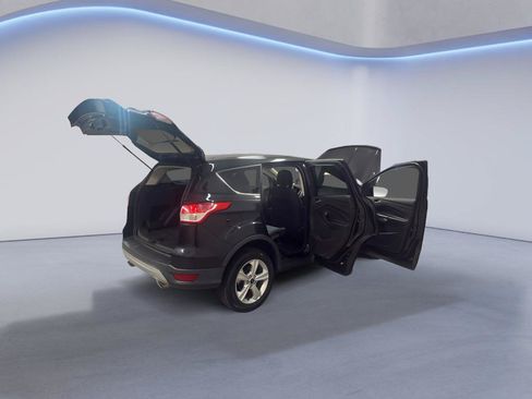 Used 2015 Ford Escape SE AWD/4WD image 14