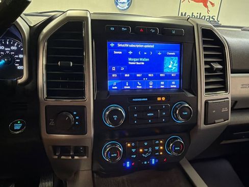 Used 2020 Ford F250 Lariat w/ Lariat Ultimate Package AWD/4WD image 20