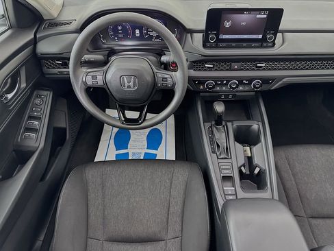 Used 2023 Honda Accord EX image 30
