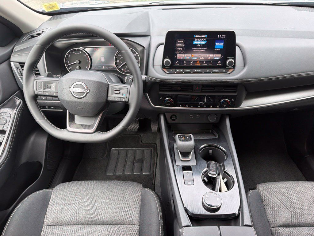 Used 2026 Nissan Rogue SV w/ Cold Weather Package AWD/4WD image 25