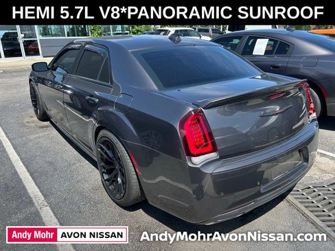 Used 2021 Chrysler 300 S w/ S Model Appearance Package RWD image 4