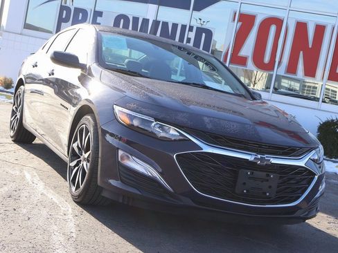 Used 2025 Chevrolet Malibu RS w/ LPO, Floor Liner Package image 7