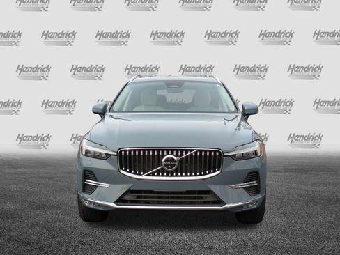 Used 2023 Volvo XC60 B5 Plus w/ Protection Package Premier image 3