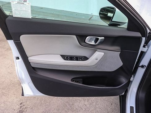 Used 2024 Polestar Polestar 2 AWD/4WD image 25