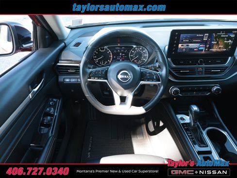 Used 2023 Nissan Altima 2.5 SR w/ SR Premium Package AWD/4WD image 33