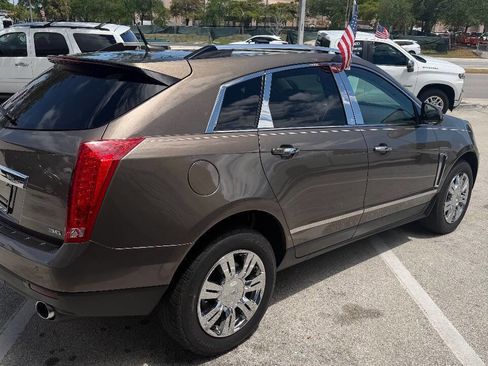 Used 2014 Cadillac SRX Luxury w/ Driver Awareness Package image 5