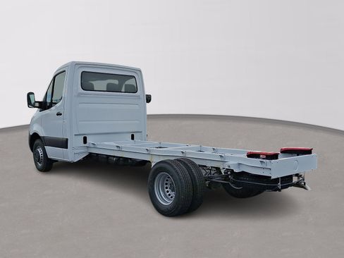 New 2026 Mercedes-Benz Sprinter 4500 image 6