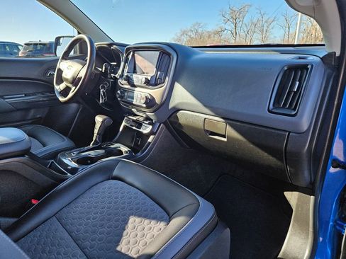 Used 2018 Chevrolet Colorado Z71 image 35