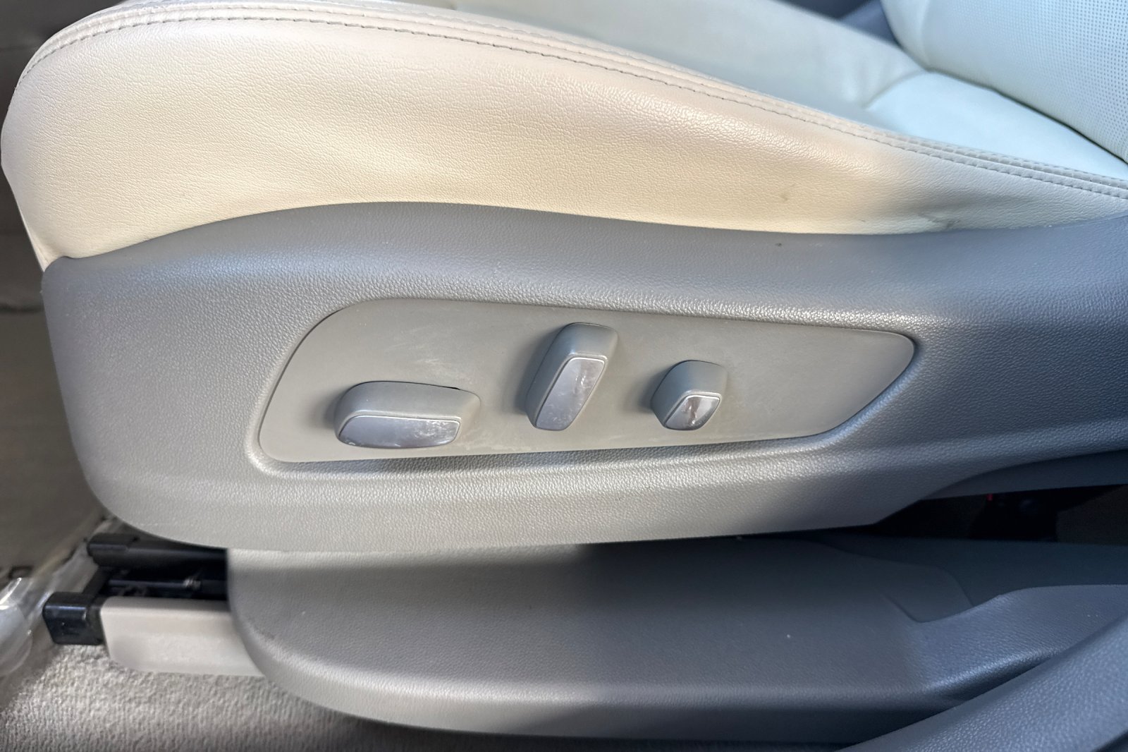 Used 2021 Cadillac XT6 Premium Luxury AWD/4WD image 29