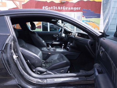 Used 2015 Ford Mustang GT Premium w/ GT Performance Package RWD image 13